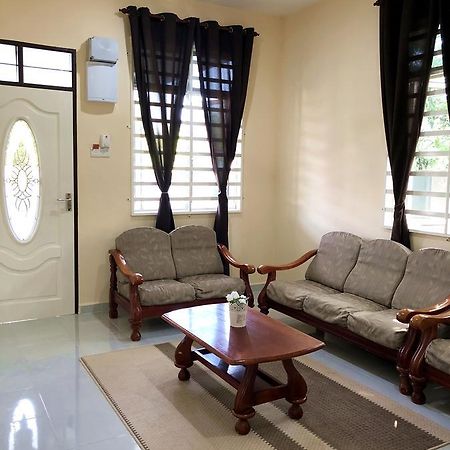 קואלה טרנגאנו Twin Homestay B מראה חיצוני תמונה